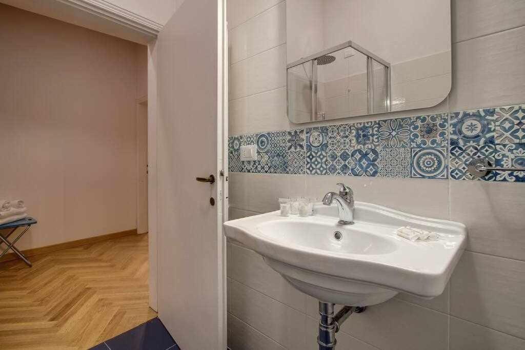 Piazza Mentana Apartment Флоренция Экстерьер фото